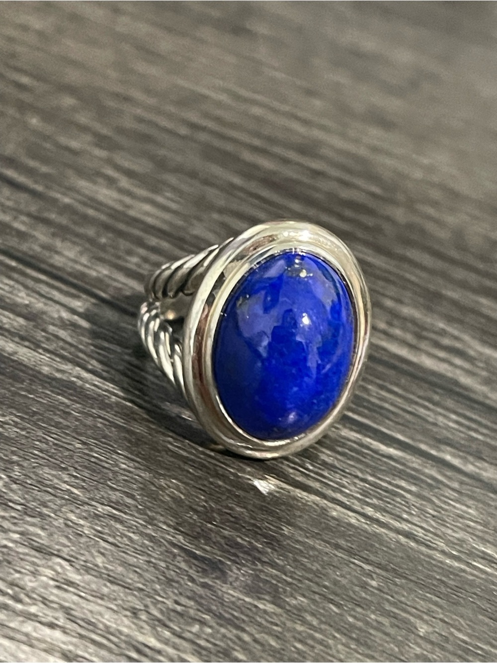 David Yurman Oval sterling silver 925 ring with lapis lazuli size 6.5u